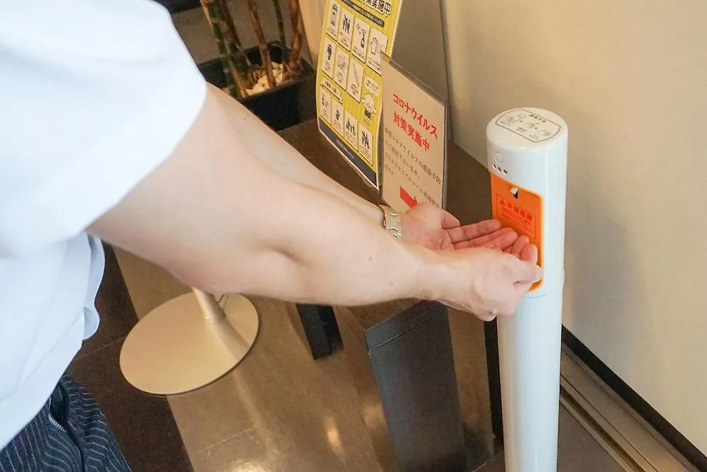 Hotel Route-Inn Sapporo Shiroishi 3*,  Japan